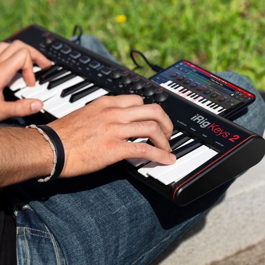میدی کنترلر آی کی مولتی مدیا مدل IK Multimedia iRig Keys 2 | صوت آژنگ میدی کنترلر آی کی مولتی مدیا مدل IK Multimedia iRig Keys 2 | صوت آژنگ